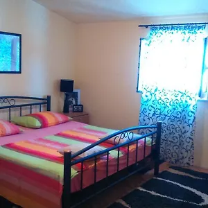 Swiss Holiday Apartamento Split
